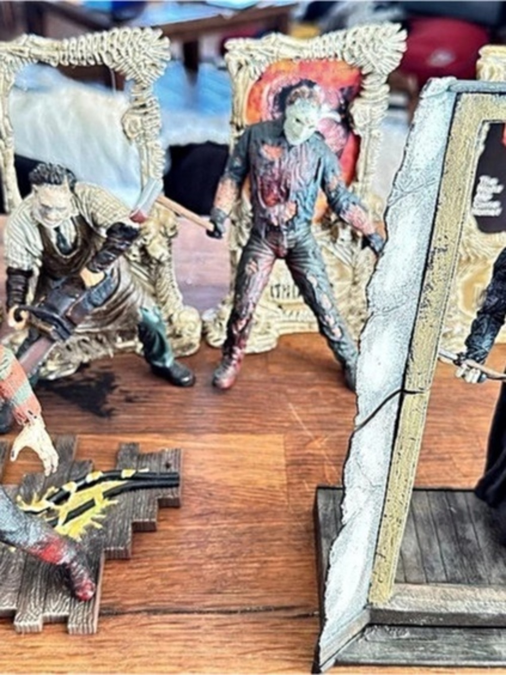 Movie Maniacs vintage 90’s horror movie figures. Hellraiser Pinhead Action Figur